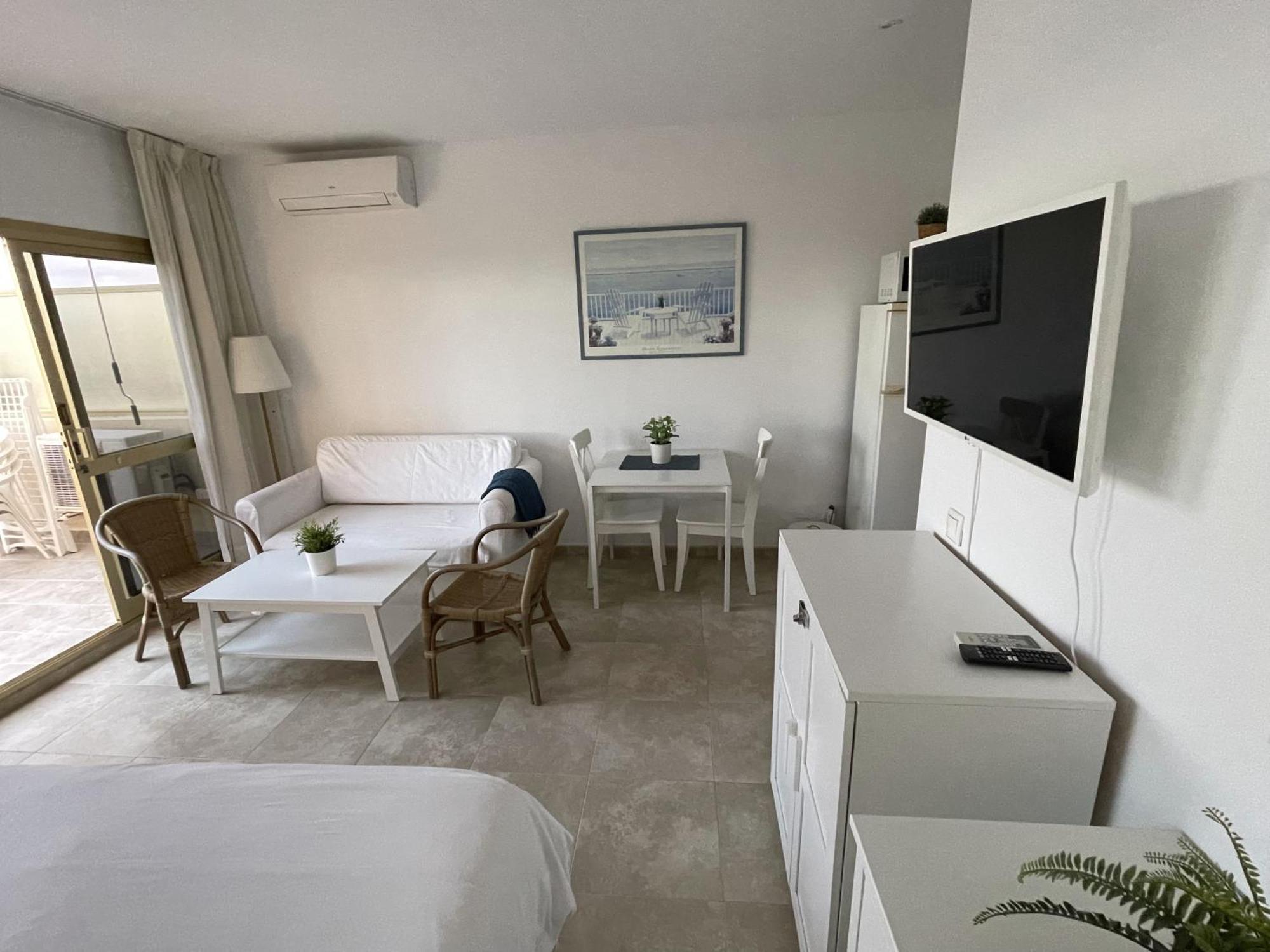 מארבלה Estudio Con Insuperables Vistas Al Mar: Aparcamiento מראה חיצוני תמונה