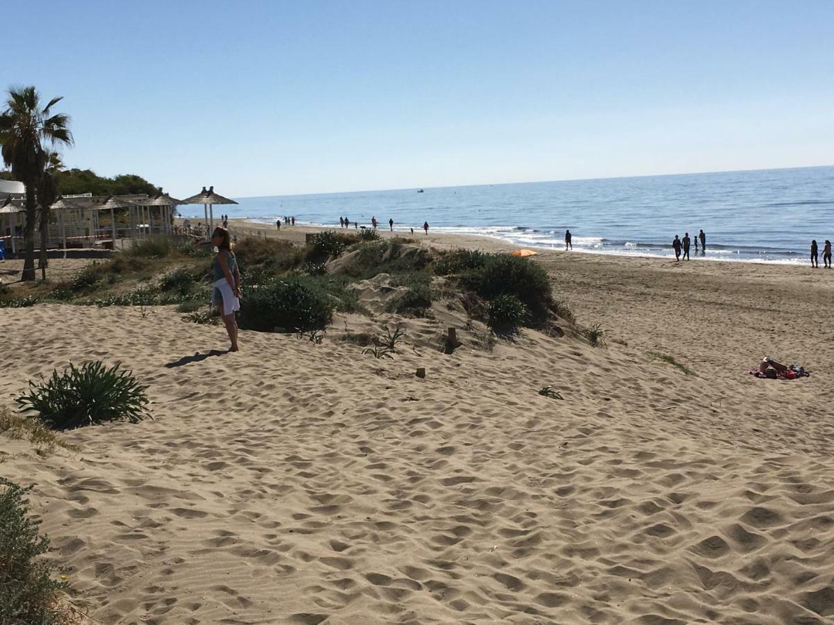 מארבלה Estudio Con Insuperables Vistas Al Mar: Aparcamiento מראה חיצוני תמונה
